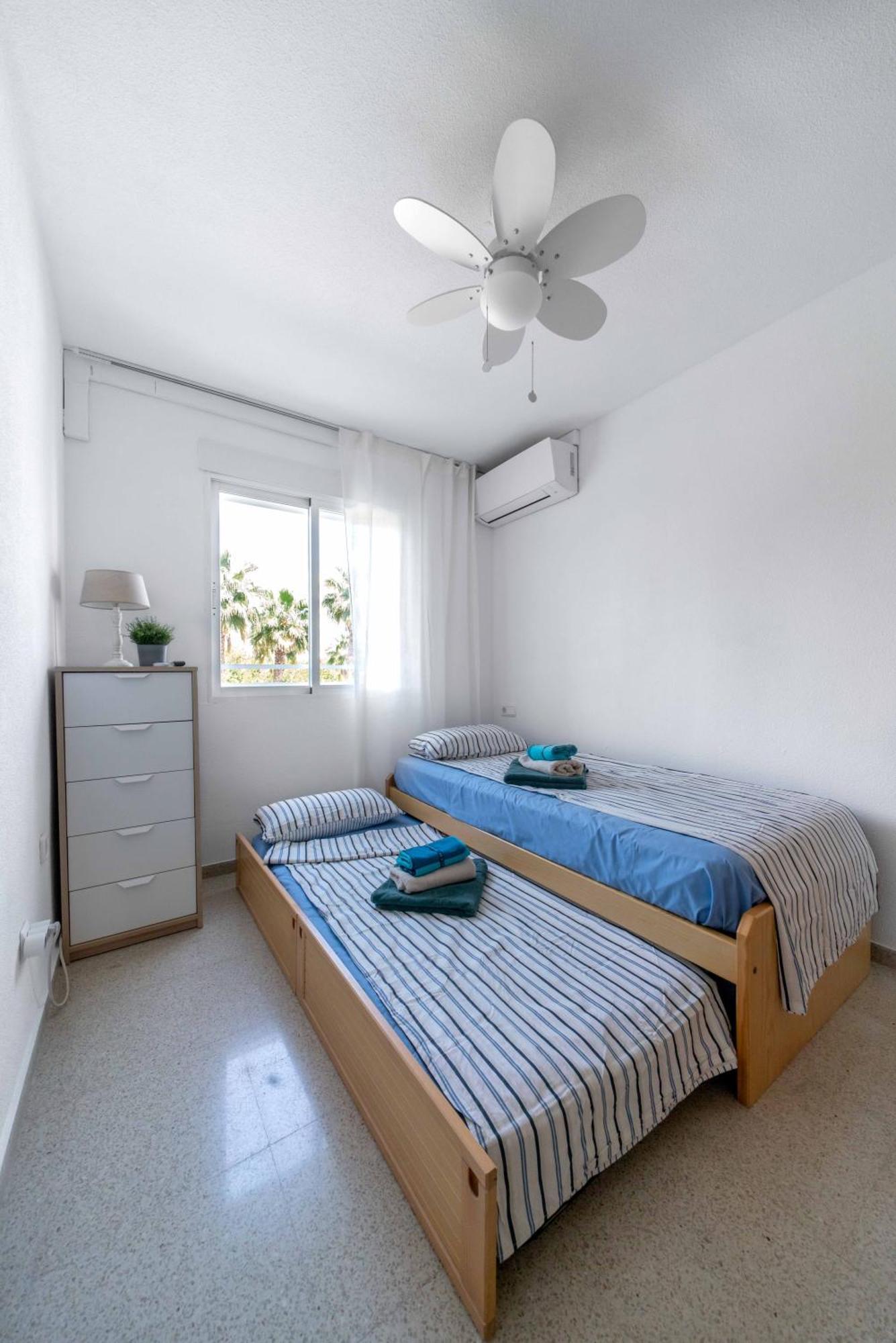 B L U E: Muchavista Sea View
